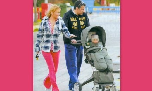 Λιάγκας-Σκορδά: Βόλτα στην παραλία για τρεις!