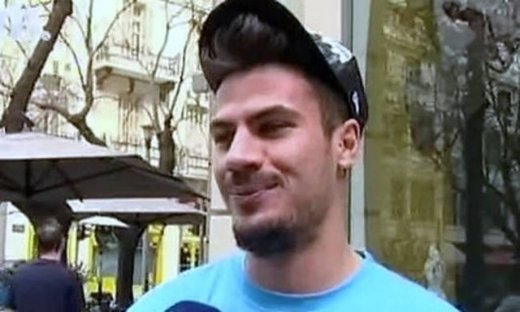 Άκης Πετρετζίκης: «Τον Γιώργο Λιάγκα δεν τον βάζουμε σε κατηγορία φυσιολογικού ανθρώπου»