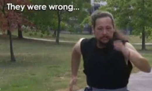 Βίντεο: Δίνει πραγματικό μάθημα ζωής