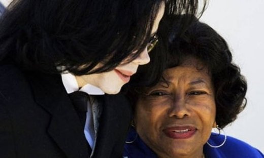 Η μητέρα του Michael Jackson πιστεύει πως θα δει κάποτε ξανά τον γιο της!