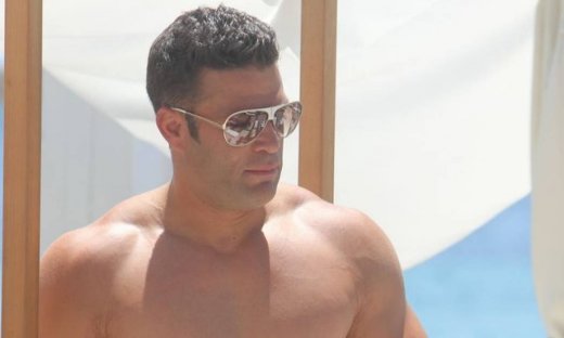 Κώστας Σόμμερ: «Οι ηθοποιοί είμαστε λίγο τρελοκομεία»