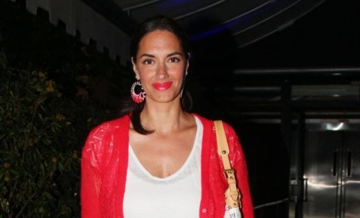 Νόνη Δούνια: «Αποφεύγω να είμαι υπερπροστατευτική με τα παιδιά μου»