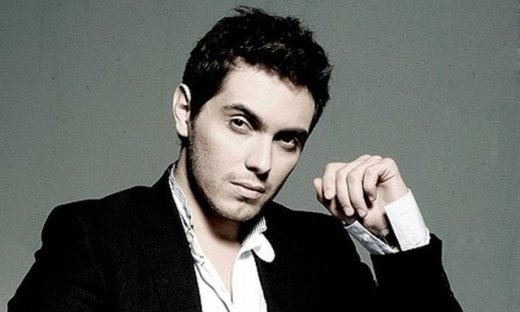 Μιχάλης Χατζηγιάννης: Ετοιμάζει αγγλόφωνο τραγούδι!