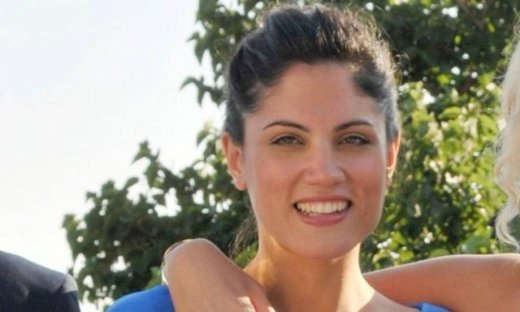 Μαίρη Συνατσάκη: Διαφημιστικό για προϊόντα μαλλιών