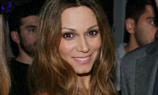 Έλλη Κοκκίνου: «Για δύο με δυόμισι μήνες πίστευα ότι είμαι πολύ κακή μητέρα»