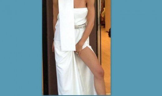 Ελληνίδα Μοντέλα: «Μα με ενοχλεί το βρακάκι μου κάντε κάτι;» (1)(Nassos blog)