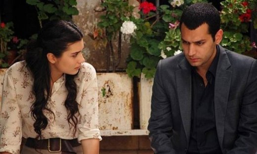 «Ασί»: Ο Ντεμίρ και η Ασί έρχονται πιο κοντά!