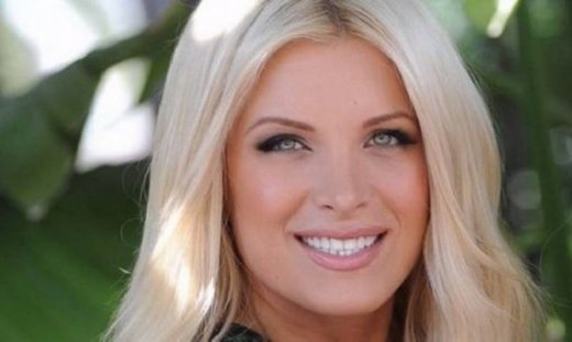 Κατερίνα Καινούργιου: Μόνη στις διακοπές