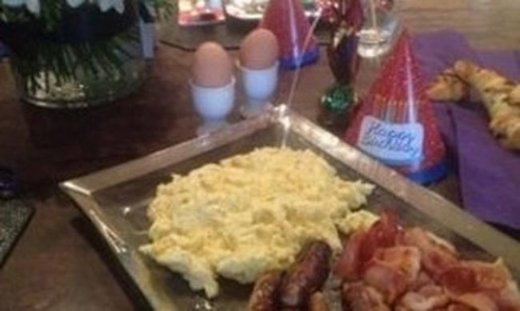 Ποιος σταρ έφαγε αυτό το πρωινό!