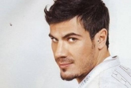 Άκης Πετρετζίκης: Έβαλε το χέρι του για να φύγει ο Βασίλης Καλλίδης από το Πρωινό mou;