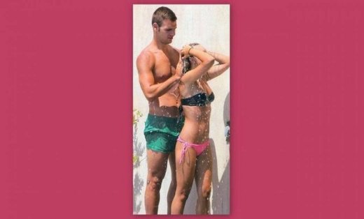 Παναγιώτης Ταχτσίδης: Στο ντουζ με την αγαπημένη του