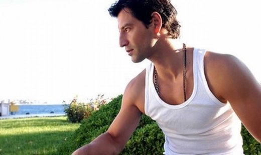 Στην Κέρκυρα ο Σάκης Ρουβάς! (φωτό)