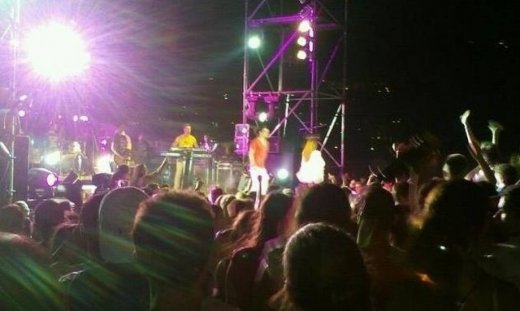 Φωτό: Έτσι ο Σάκης Ρουβάς αναστατώσε τη Μύκονο! (Nassos blog)