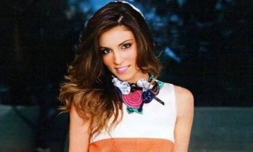 Αθηνά Οικονομάκου: «Έχω βαρεθεί να διαβάζω ότι “σκοτώνομαι” με τη Μαρία Σολωμού»