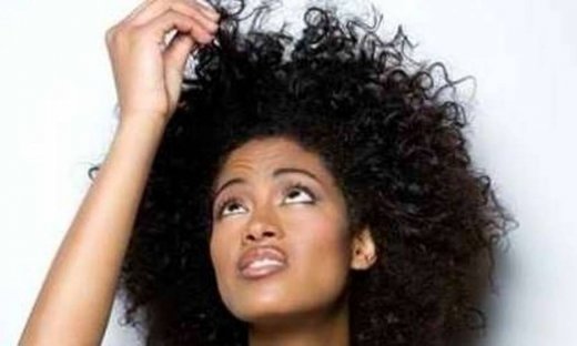 Πώς να καταλάβετε ότι τα μαλλιά σας είναι ένα βήμα πριν την καταστροφή