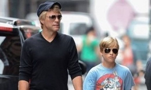 Ο Jon Bon Jovi και ο γιος του μοιάζουν σαν δυο σταγόνες νερό!