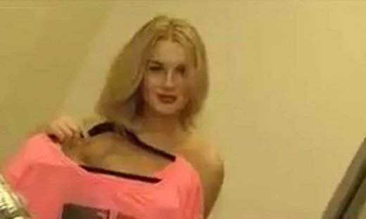 Δείτε τη συλλογή ρούχων της Ντένιας του «Next Top Model»!