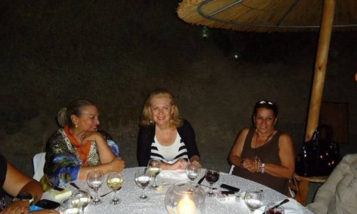 Έλενα Ακρίτα: Αποκαλύπτει τι έκανε την παραμονή του γάμου της!