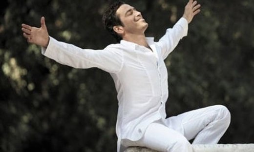 Μάριος Φραγκούλης: «Πότε δεν σταθήκαμε στα πόδια μας; Είμαι σίγουρος πως θα τα καταφέρουμε»