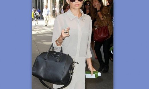 Ποια διάσημη star κυκλοφορεί με οκτώ ζευγάρια γυαλιά στην τσάντα της;