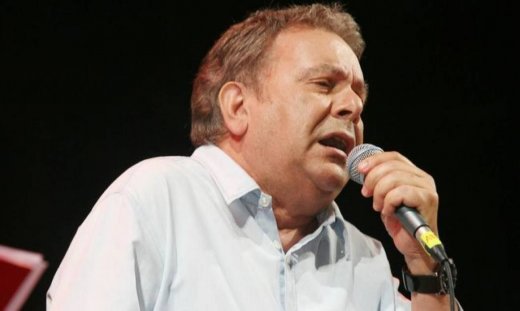 Μανώλης Μητσιάς: Μιλάει για «φαινόμενο» Πάολα