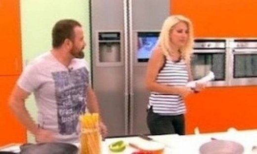 Τι ρώτησε ο Καλλίδης την Μενεγάκη στο twitter;