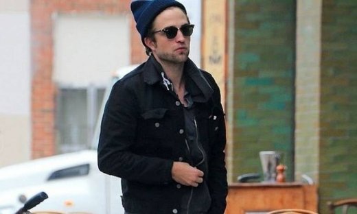 Μόνος στους δρόμους της Νέας Υόρκης ο Πάτινσον