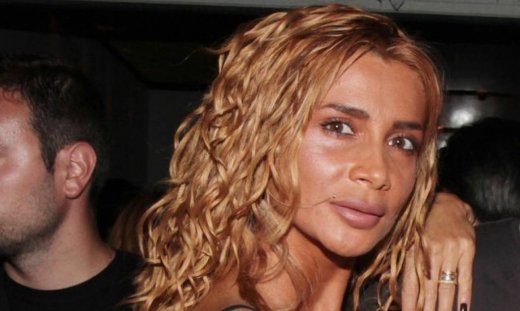 Πάολα: «Φοράω φορεματάκια κι ας φαίνεται το εσώρουχο μου»