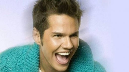 Γιώργος Τσαλίκης: Δείτε τι δώρο του έκαναν οι θαυμάστριές του για τα γενέθλιά του