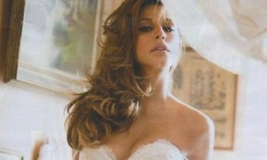 Κατερίνα Παπουτσάκη: «Ο γάμος δεν υπήρχε στα πλάνα μου»