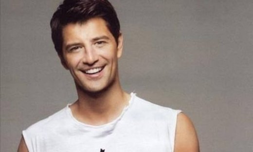 Sakiiii … «Νιώσε τι θέλω»