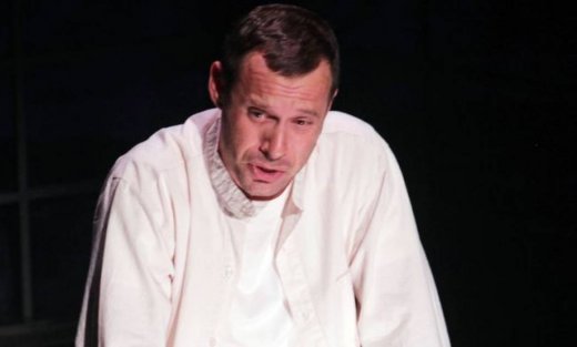 Γιώργος Πυρπασόπουλος: «Δεν έχω βαρεθεί ποτέ το θέατρο»