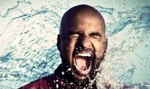 Ο Ησαΐας Ματιάμπα πάει… Γλυφάδα!