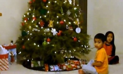 Και άλλα άθλια δώρα γονιών στα παιδιά τους για τα Χριστούγεννα, μόνο που είναι… ευτυχισμένα!