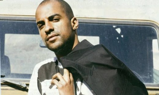 Ησαΐας Ματιάμπα: Δείτε πόσο χρονών γίνεται και φωτογραφίες από τα παιδικά του χρόνια!