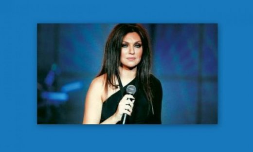 Σκίστηκε το φόρεμα της Γαρμπή on stage- Δείτε πώς αντέδρασε η τραγουδίστρια