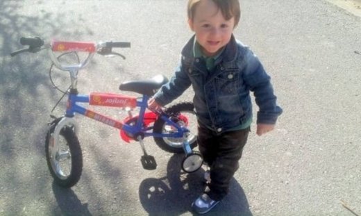 Παίρνω ένα ποδήλατο και φεύγω για τ' αδύνατο!