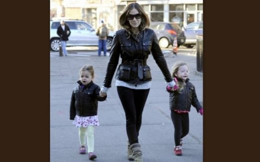Sarah Jessica Parker: Μαμά και κόρες με δερμάτινα jackets