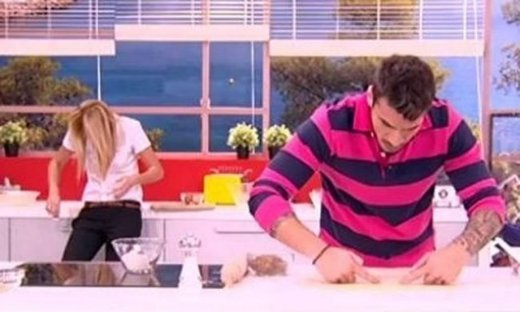 Δύο «ατυχήματα» για τη Φαίη Σκορδά σήμερα!