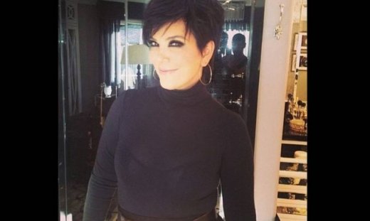 Η εντυπωσιακή κυρία είναι η μητέρα της…