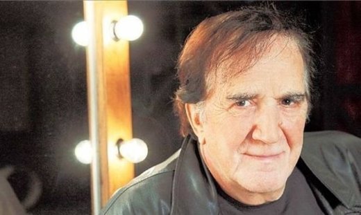 Γιώργος Κωνσταντίνου: «Ο κόσμος έχει ανάγκη να πάει στο θέατρο»