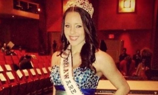 Η Miss Delaware Teen USA παραιτήθηκε λόγω σεξουαλικού σκανδάλου (vid)!