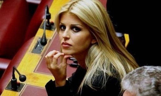 Έλενα Ράπτη: «Θέλω πολύ να έρθει ένα παιδί»