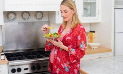 Πώς η διατροφή στην εγκυμοσύνη προστατεύει το μωρό μας!