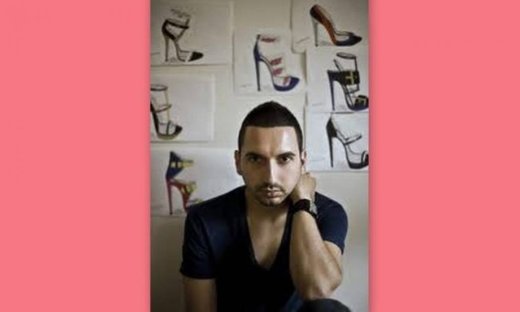 Ο Έλληνας Manolo Blahnik