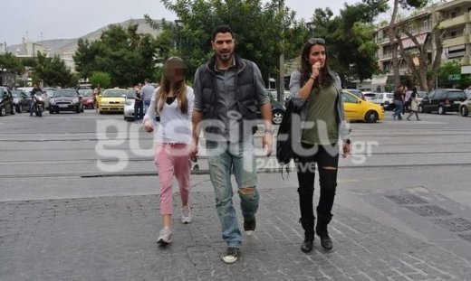 Άκης Ζήκος: Βόλτα με τις γυναίκες της ζωής του