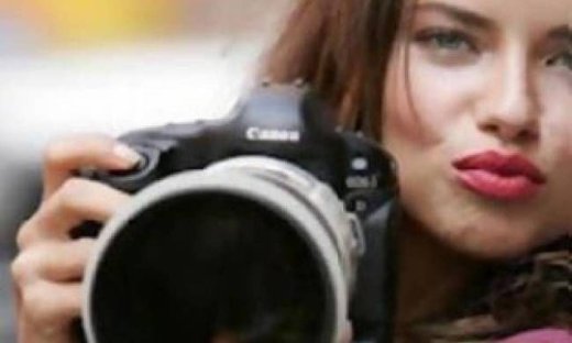 10 έξυπνα τρυκ για να βγαίνετε καλύτερα στις φωτογραφίες