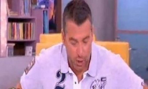 Ο Λιάγκας ξέχασε τα πόσα κλείνει σήμερα!