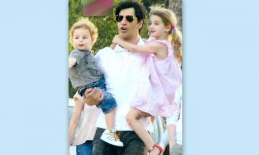 Ένα κλικ ευτυχίας για τον Σάκη, την Αναστασία και τον Αλέξανδρο!