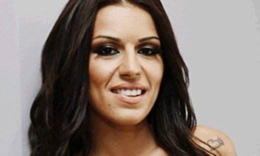 Δείτε την Χριστίνα Κολέτσα στην παραλία